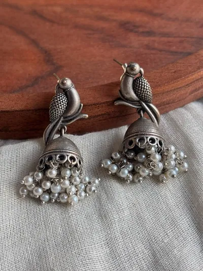 Bird brass jhumki
