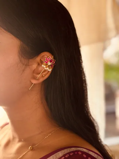 Lotus Pachi Kundan earcuff